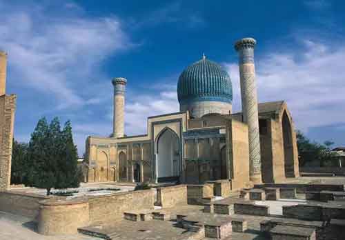 Швейцариялик сайёҳлар Ўзбекистонда