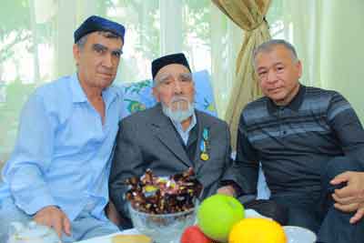 Қора хатлар солган жароҳат битган эмас қалбларда ҳали...