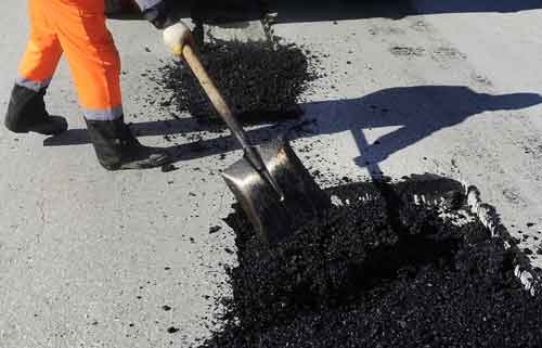 Йўл таъмирлайдиган робот