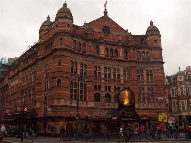 Янги китоб пьеса шаклида чиқди