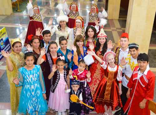 БИЗ БИР КАТТА ОИЛАМИЗ