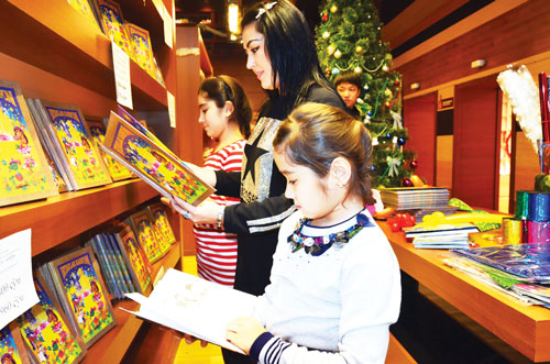 Эркин МАЛИК: ОИЛАНГИЗДА УЧИНЧИ ТАРБИЯЧИ БОРМИ?