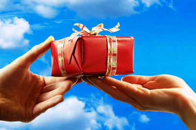 МУҲАББАТНИ  АВАЙЛАГАН  ИНСОН