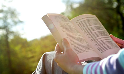 ОЛТИ ДАҚИҚА МУТОЛАА