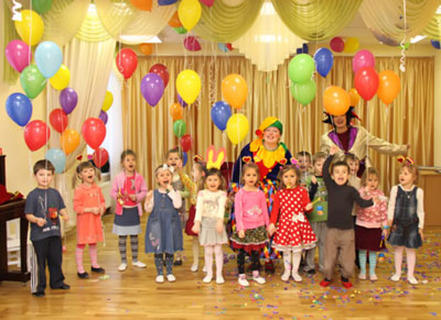 БОҒЧАДАГИ «ҚУЮҚ» ЗИЁФАТ