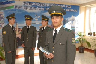 ТЕМУРБЕКЛАР МАКТАБИНИНГ МАРД ЎҒЛОНЛАРИ