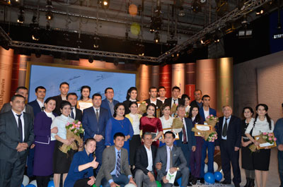 КИТОБ ЎҚИГАНГА ЯНА «SPARK»