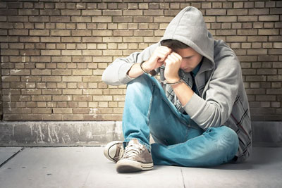 ИЛЛАТНИНГ ЎҚ ТОМИРИ