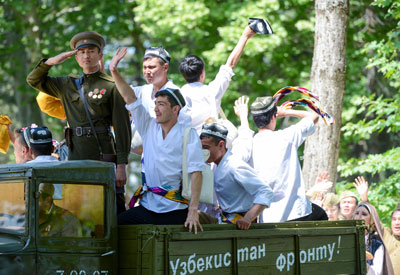 БИР СИҚИМ ТУПРОҚ ҚАДРИ