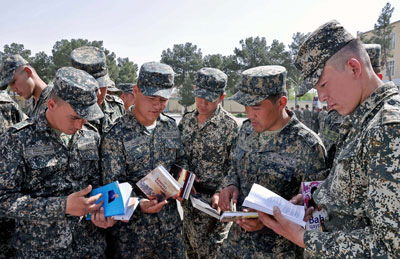 «Эсли одам пул алмашмайди»