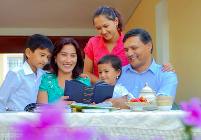 ФАРЗАНДЛАРИМИЗНИ ОҚИБАТИ МАВҲУМ ТАҚДИР ИЗМИГА ТАШЛАБ ҚЎЙМАЙМИЗ