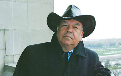 «Саҳрода савдойи кетган азимман»