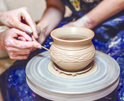 БЕФАРҚЛИК ҚУРБОНИГА АЙЛАНАЁТГАН БОЛАЛАР