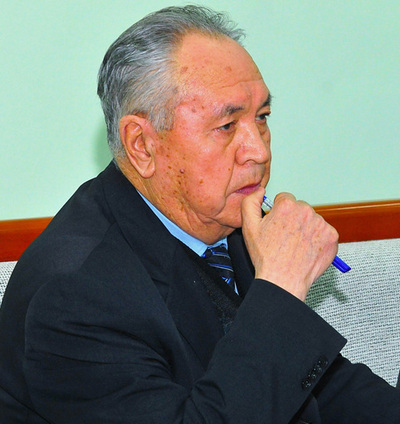 Сўзларни сўзлатган  устоз