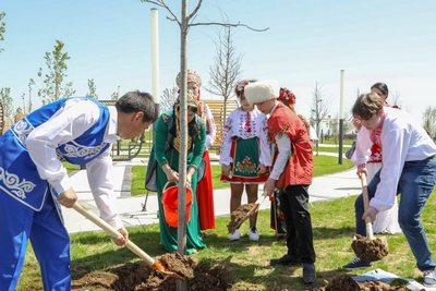 «Бағрикенглик боғи» –  миллатлараро тотувлик тимсоли