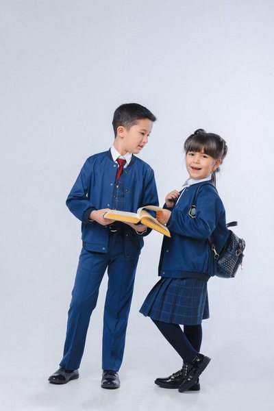 Жорий ўқув йилида мактаб формаси  мажбурий бўлмайди