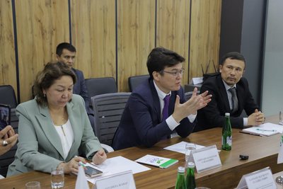 Ҳамкорлик алоқалари  муҳокама қилинди