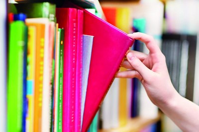 У сизни йиллаб кутаётган  бўлиши мумкин