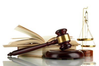 Янгиланаётган  Конституция