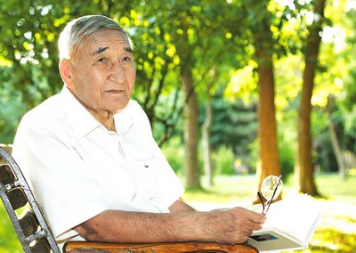 Китоб  даволайди!