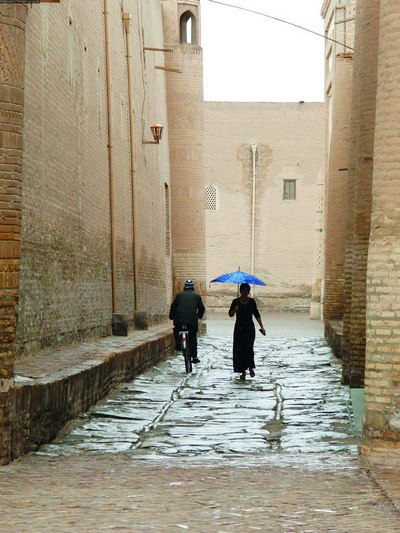 «Тарих» пойдеворини емираётган бефарқлик