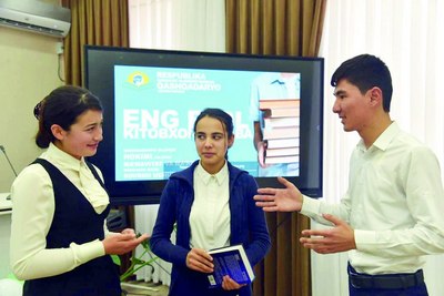 «Келажакка  кафтда тутиб олиб ўтайлик»