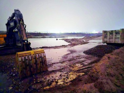 Дарё ҳам  азият чекмоқда