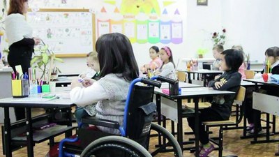 Мактаблар имконияти чекланган болаларни  қабул қилишга тайёрми?