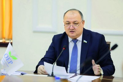 Ҳукуматдан 2025 йилда ҳам янада кўпроқ жонбозликни кутамиз